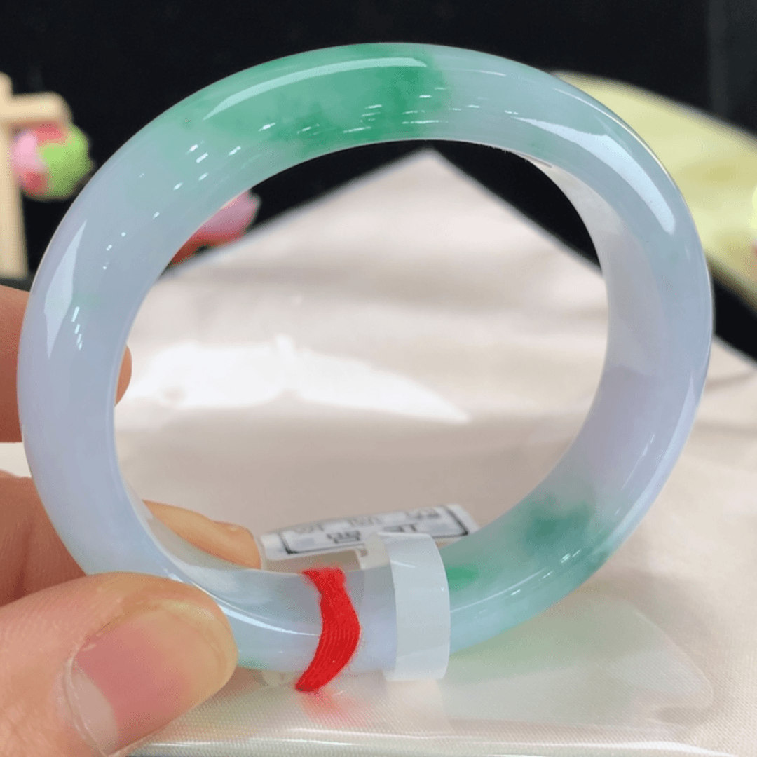 【闪购商品】翡翠手镯未镶嵌贵妃0139