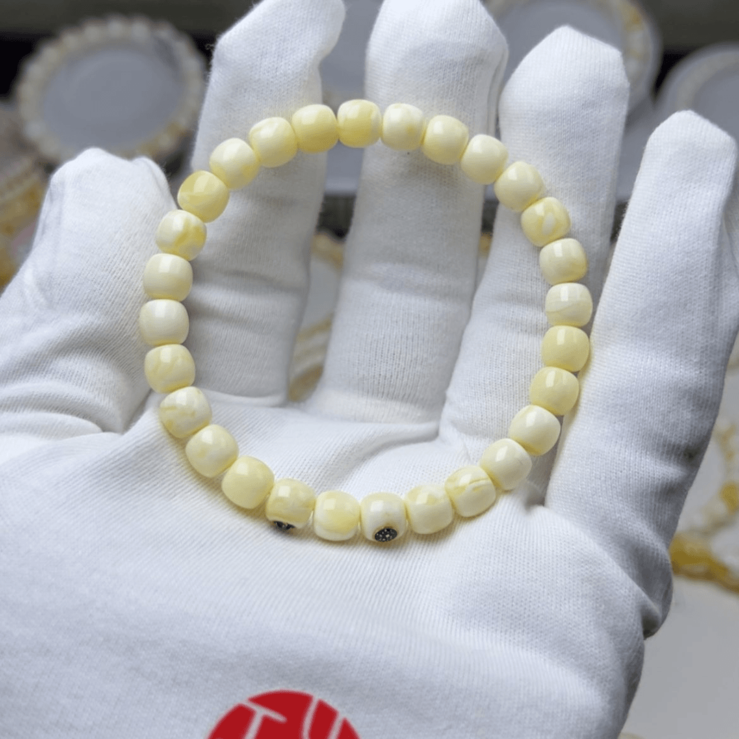 【闪购商品】琥珀裸石未镶嵌拥****行