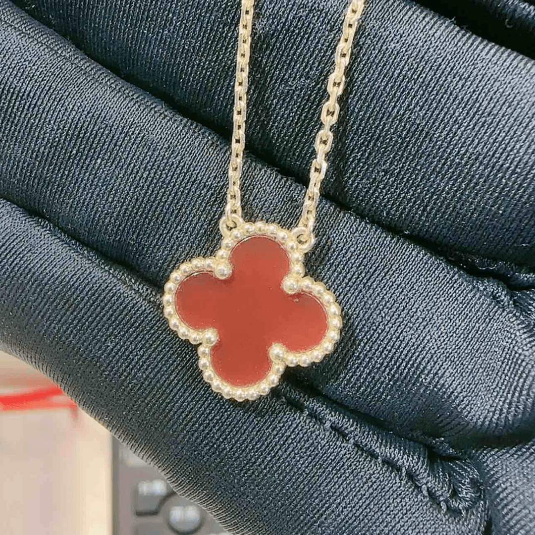 【闪购商品】玛瑙/玉髓项链18K金镶嵌小花花