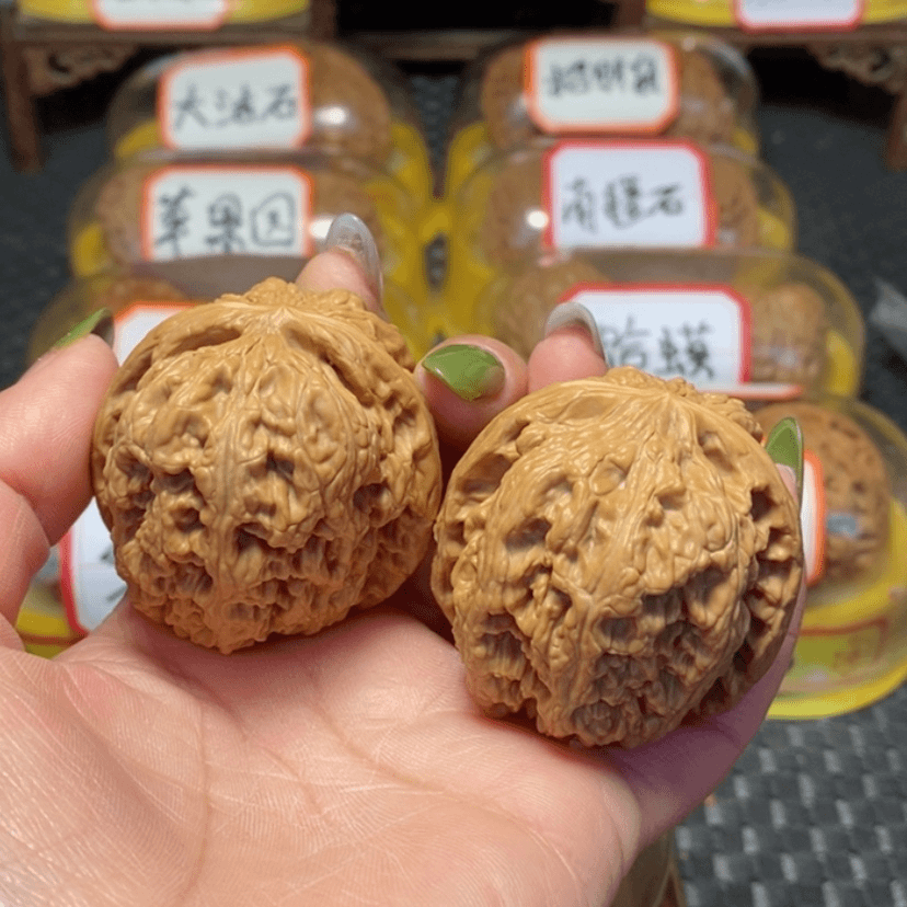 【闪购商品】文玩核桃吊坠老****了将军