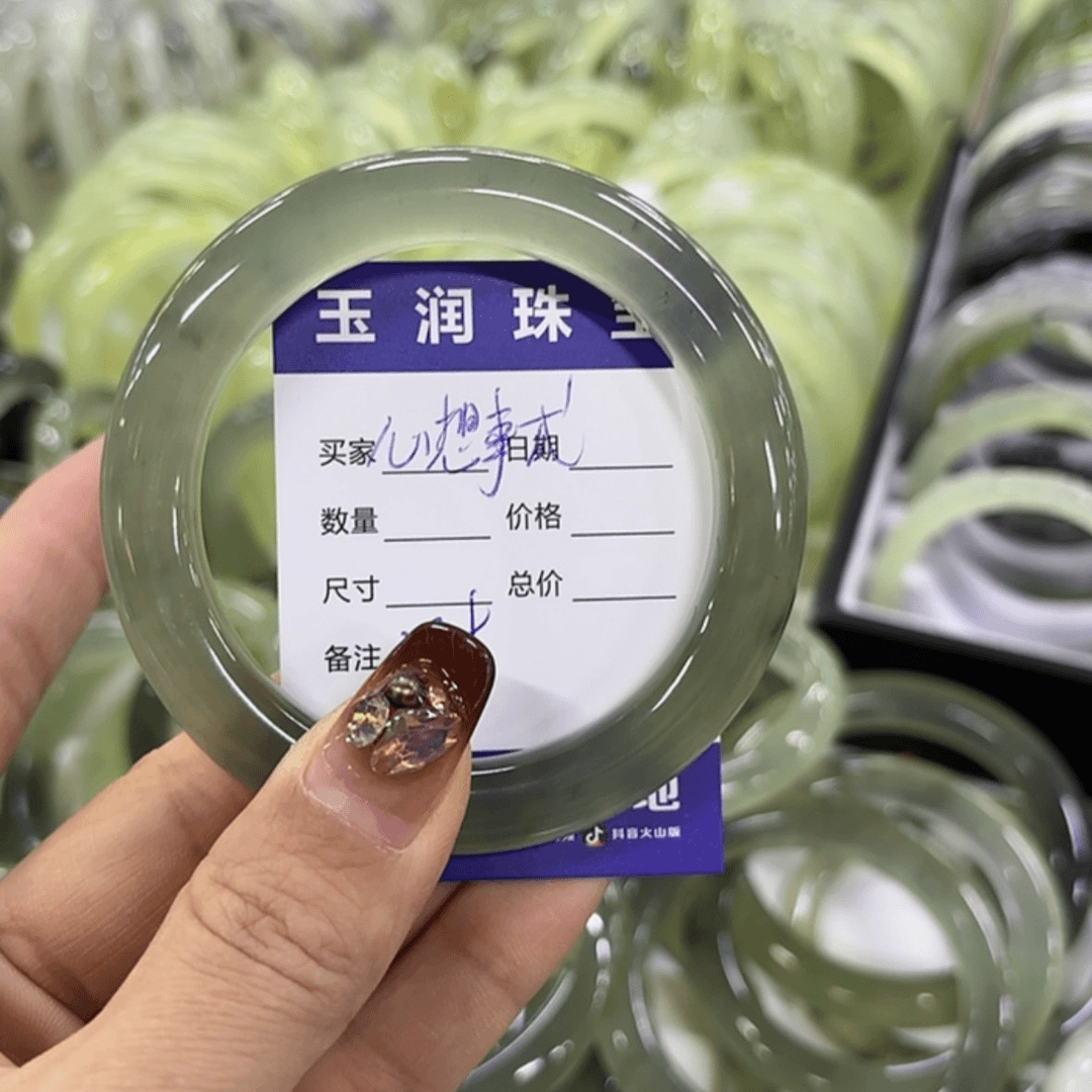 【闪购商品】蛇纹石玉手镯未镶嵌╰****╮