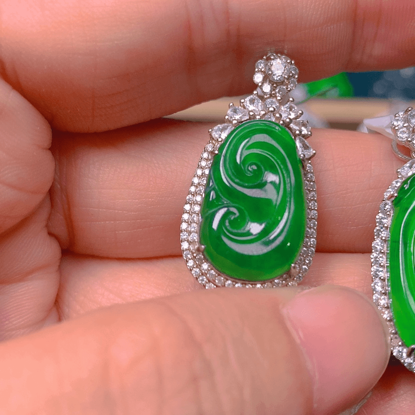 【闪购商品】翡翠颈饰未镶嵌