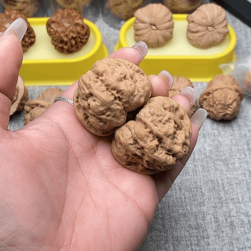 【闪购商品】文玩核桃吊坠h***o43蛤蟆头