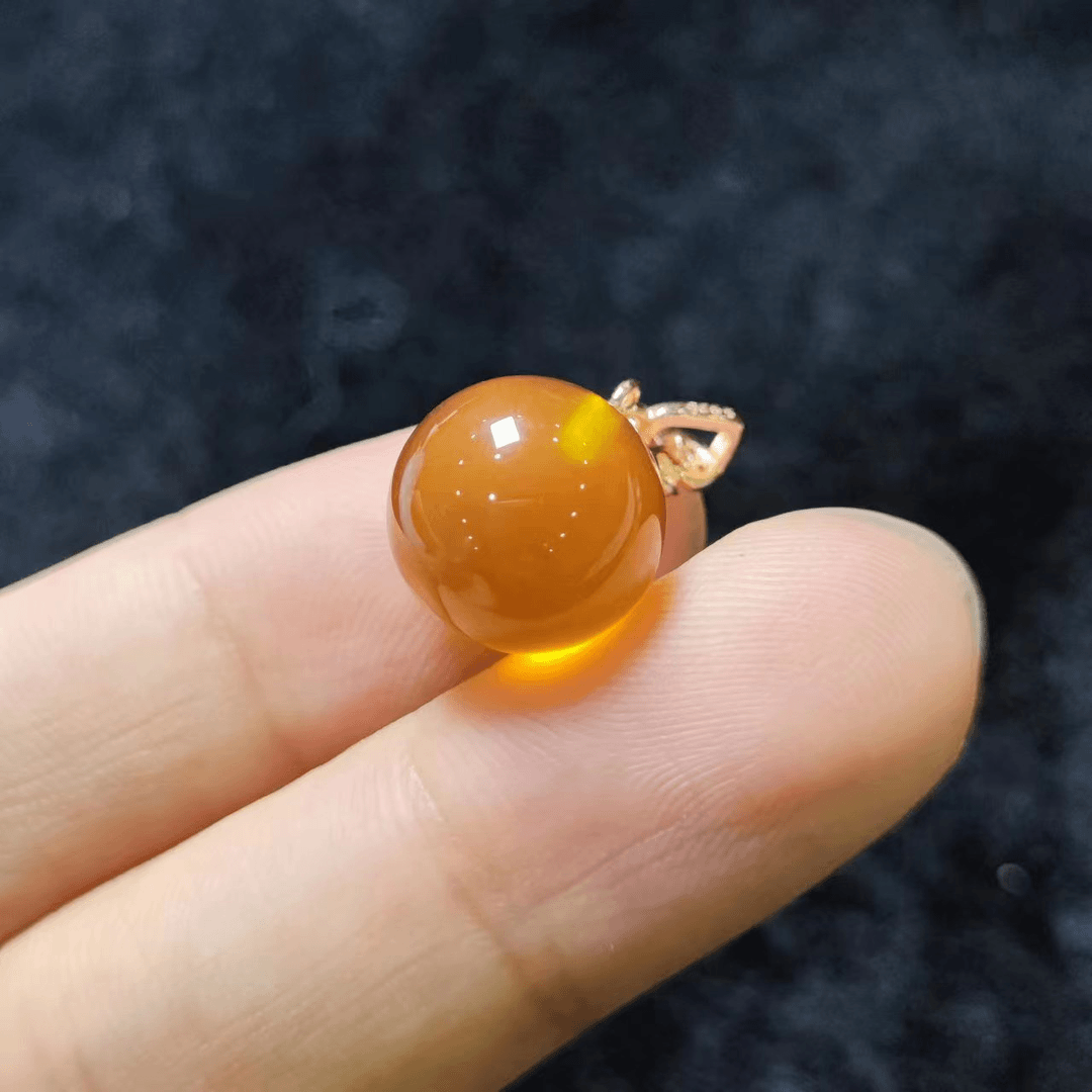 26  DMTH006 琥珀圆珠S925银镶吊坠【尺寸13mm+】