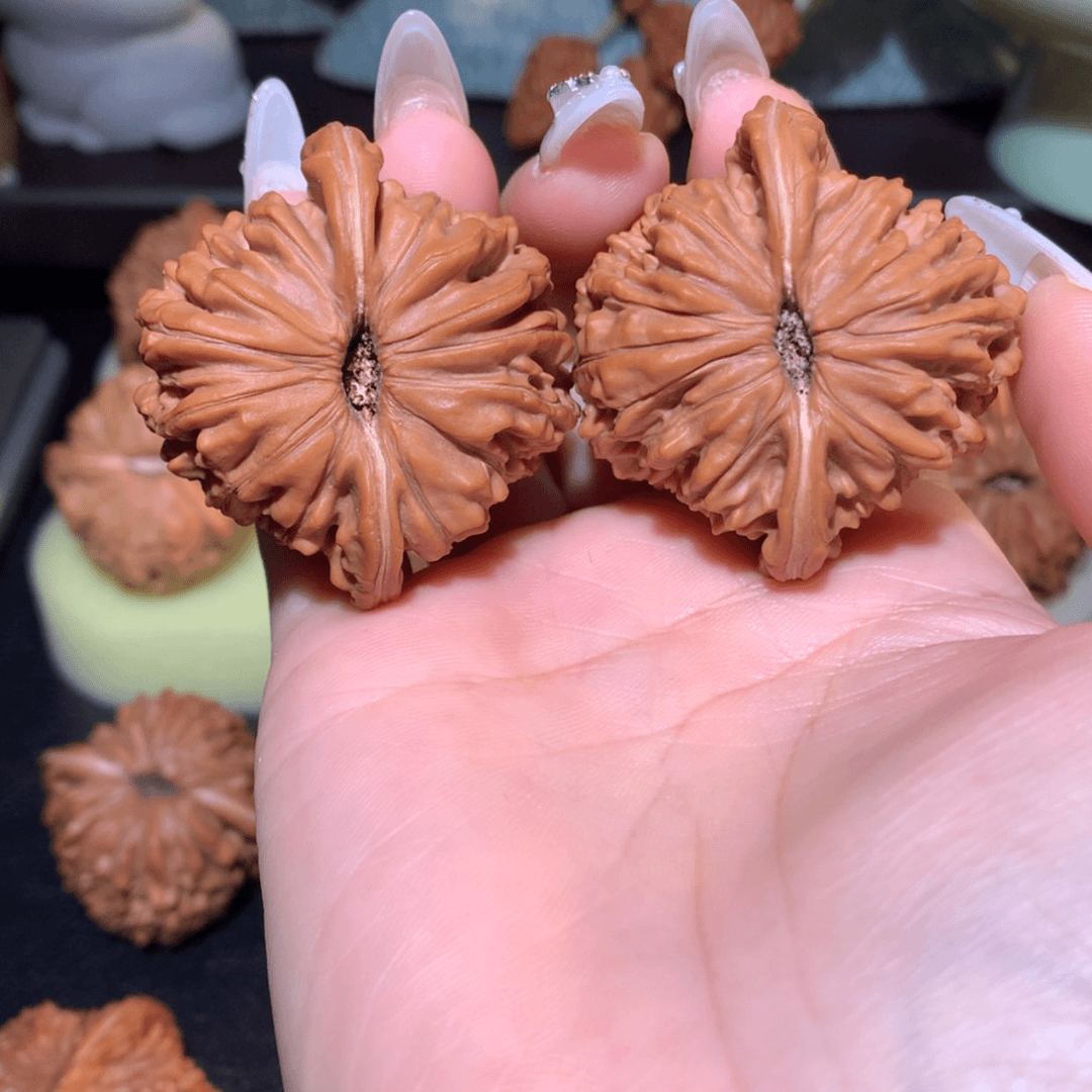 【闪购商品】文玩核桃吊坠43一代楼