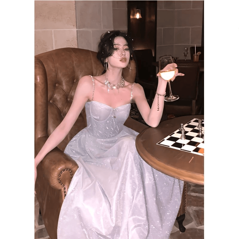 吊带连衣裙2023女新款名媛高奢高级感小众设计礼服裙子