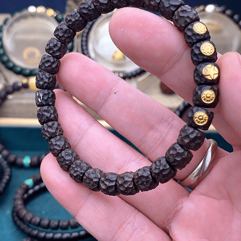 【闪购商品】椰蒂手串冷*