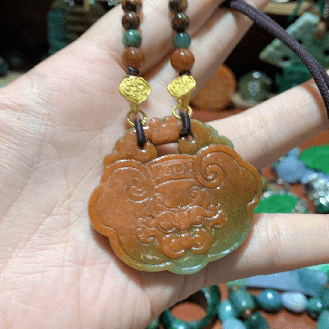 【闪购商品】翡翠颈饰未镶嵌