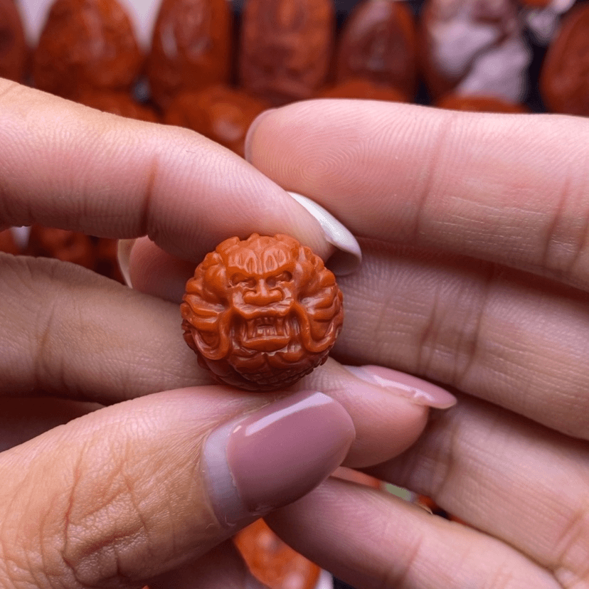 【闪购商品】南红玛瑙配饰未镶嵌木**石