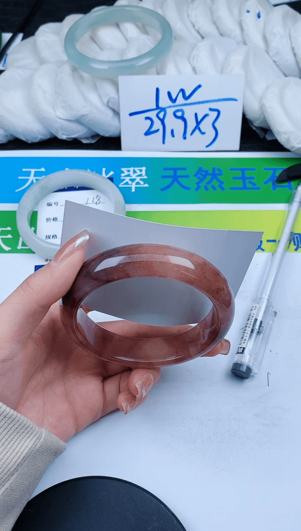 【闪购商品】石英质玉手镯未镶嵌119w62
