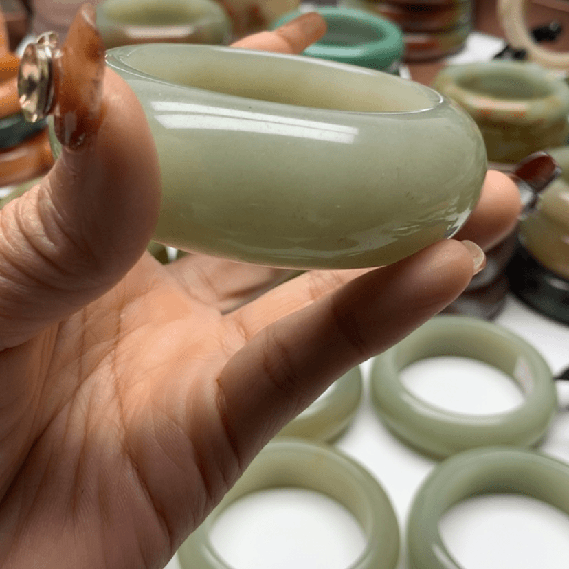 【闪购商品】石英质玉手镯合金原*清