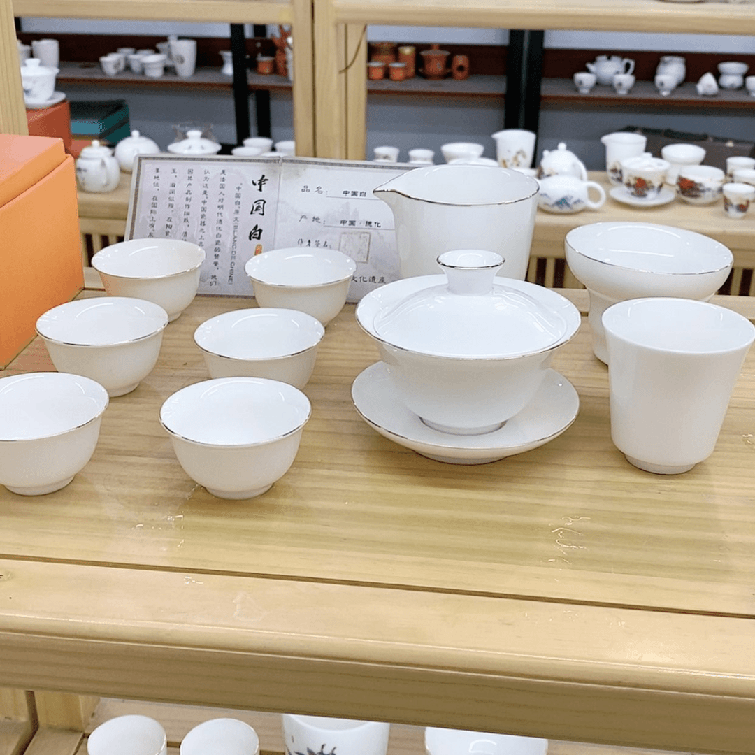 【闪购商品】陶瓷摆件罗****奥