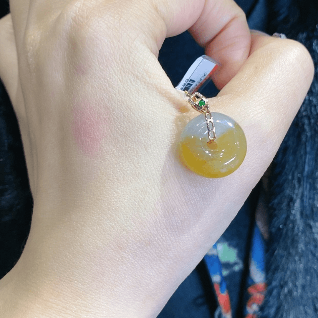 【闪购商品】翡翠吊坠(不含链)18K金镶嵌Y****a