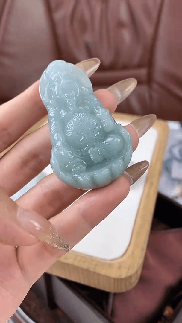 【闪购商品】翡翠颈饰未镶嵌财神