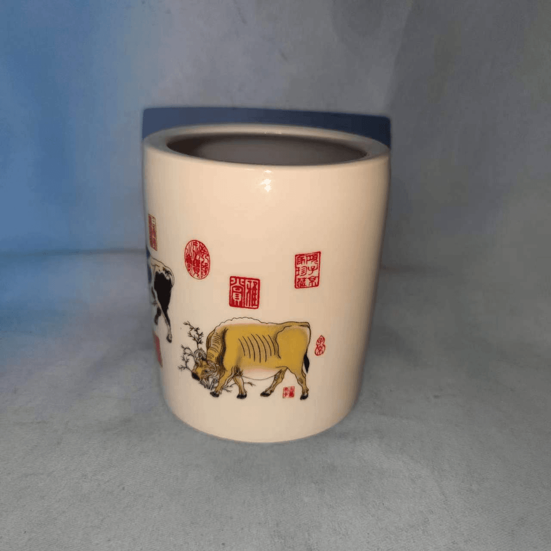 A58-1 精美陶瓷五牛图笔筒  中式 家用 （粉丝专属）