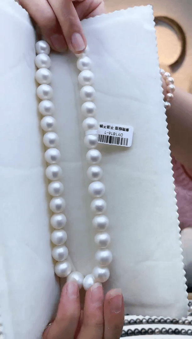 【闪购商品】淡水珍珠颈饰银S925镶嵌12-14mm无核全珠链