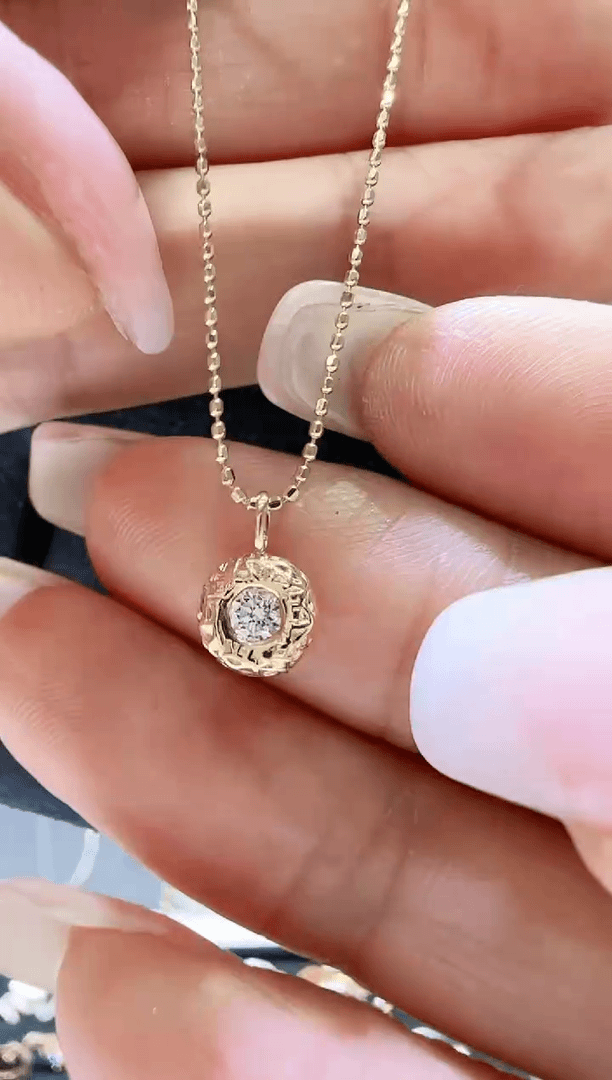 【闪购商品】钻石泡泡吊坠（不含链子）18K金镶嵌.