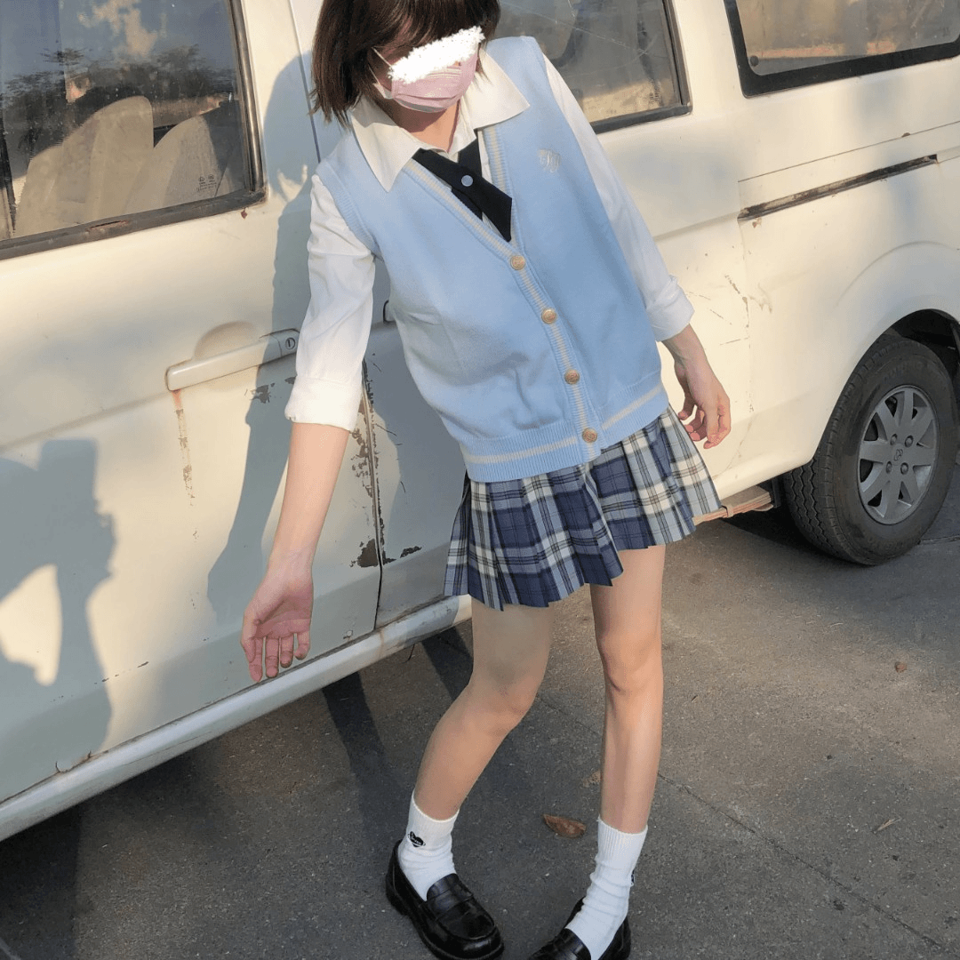 Anzmo贩卖元气 原创泉幸高针织V领背心日系学生JK/DK制服毛衣学生