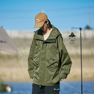 诚品CENPIN泉州奇人论剑贸易有限公司运动鞋服专卖店